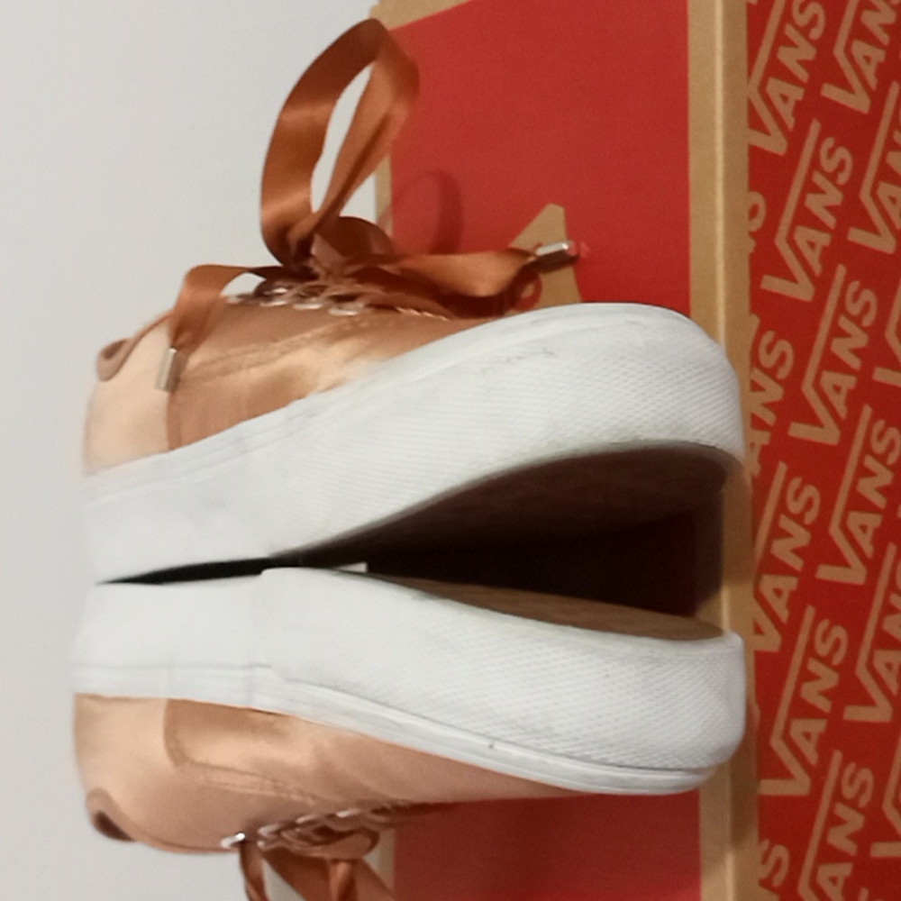 Vans Shoes color orange size 6 1/2'' - Picture 7 of 7